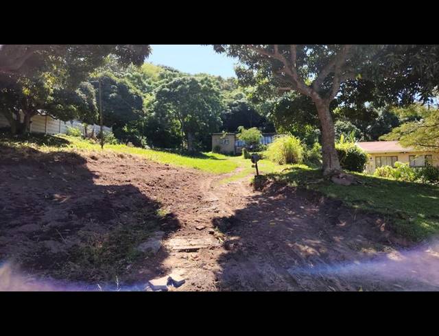 LAND FOR SALE IN UMHLATHUZANA